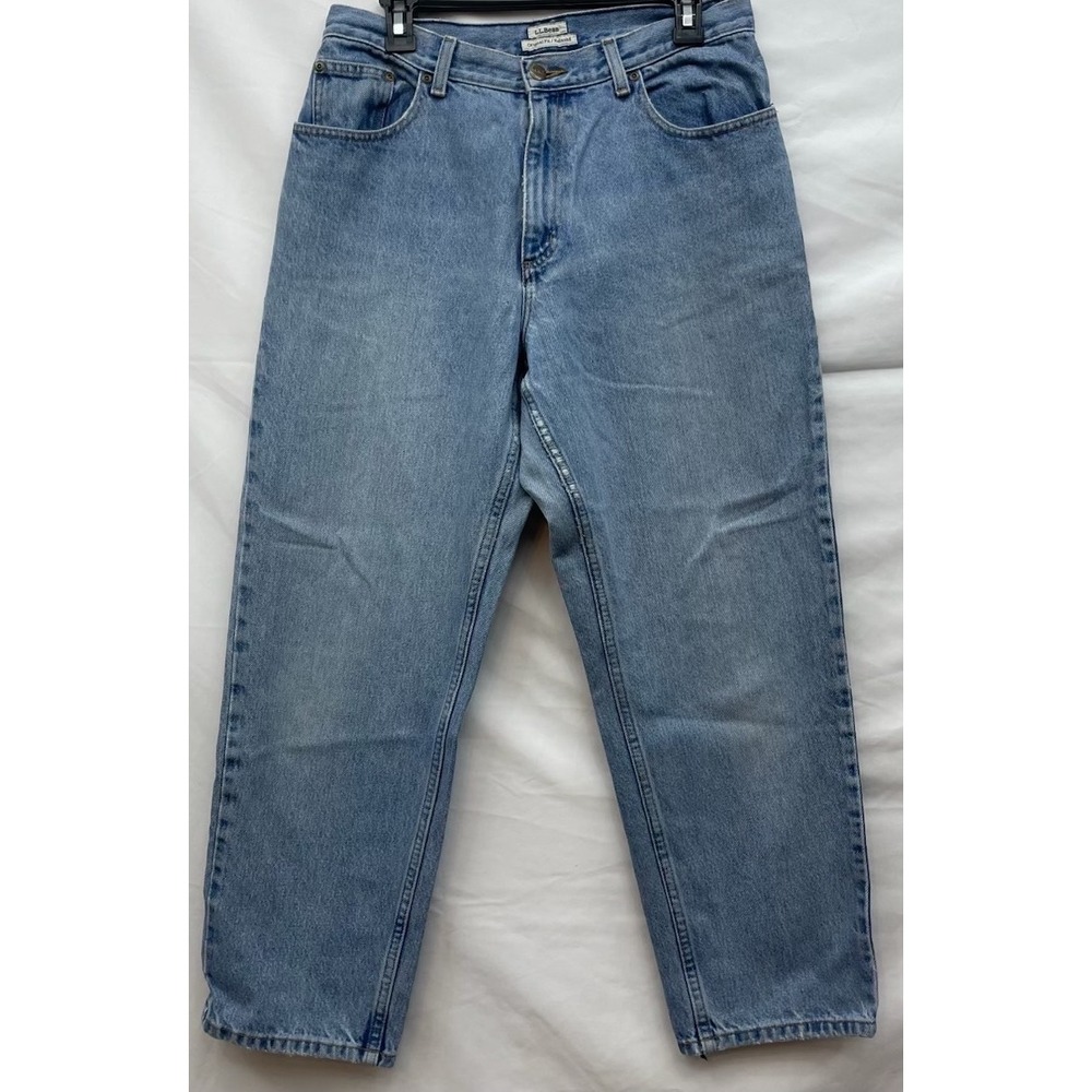 LL Bean Mom Jeans‎ Womens 12 Petite High Rise Relaxed Tapered Light Wash Denim